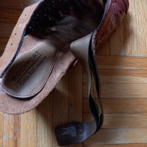 red wedge heels sandals, size 7.5 - Picture 6 of 7